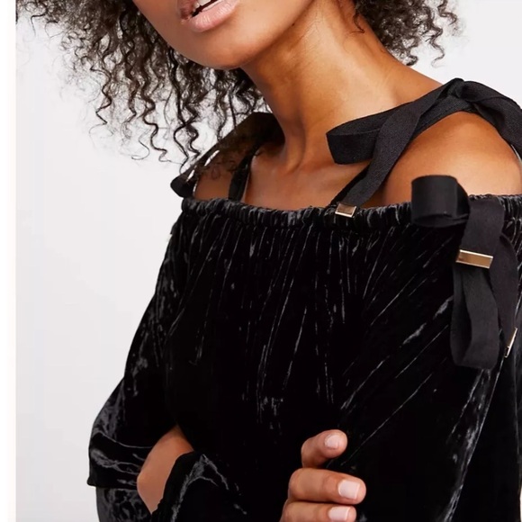 NWT Free People x Hot As Hell Beg 2 Differ Black Velvet Bodysuit Size Medium - Picture 3 of 12